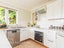 26 Hollywood Avenue, Titirangi, Auckland - Carousel 2