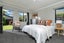 8 Swanson Oaks, Swanson, Auckland - Carousel 8
