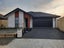 32 Ellmers Street, Woodend, Woodend - Carousel 1