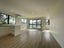 10E Erima Avenue, Point England, Auckland - Carousel 3