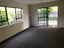 7B Clifton Avenue, Carterton, Carterton - Carousel 4
