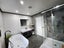 40 Maudes Road, Deborah - Carousel 18