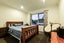 8 Trent Lane, Flagstaff, Hamilton - Carousel 12