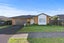 6 Rock Daisy Crescent, Mangere, Auckland - Carousel 1