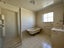 20 Huntington Drive, Huntington, Hamilton - Carousel 8