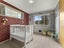 4 Royal Terrace, Alexandra, Alexandra - Carousel 11