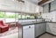 1409 Warwick Place, Mayfair, Hastings - Carousel 4
