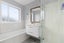 2/25A Tidal Road, Mangere, Auckland - Carousel 5