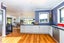 16 Oak Street, Orari - Carousel 3