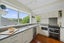 5 Victory Crescent, Tawa, Wellington - Carousel 9