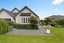 194 Saint James Drive, Huntington, Hamilton - Carousel 2
