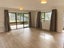 2/6 Cresta Avenue, Beach Haven, Auckland - Carousel 3