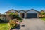 27 Quadrant Heights, Paraparaumu - Carousel 2