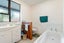 74 Park Road, Carterton, Carterton - Carousel 18