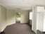 22 Saint James Drive, Huntington, Hamilton - Carousel 7