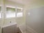 6 Beverley Grove, Paparangi, Wellington - Carousel 7