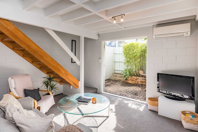 3/15 Mckinley Crescent, Brooklyn, Wellington - Carousel 2