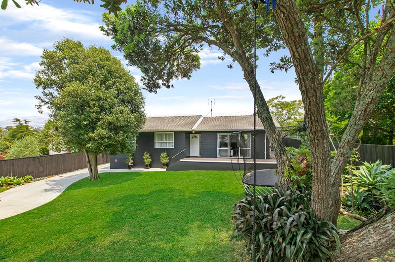 56 Shelly Bay Road, Beachlands, Auckland - Carousel 1
