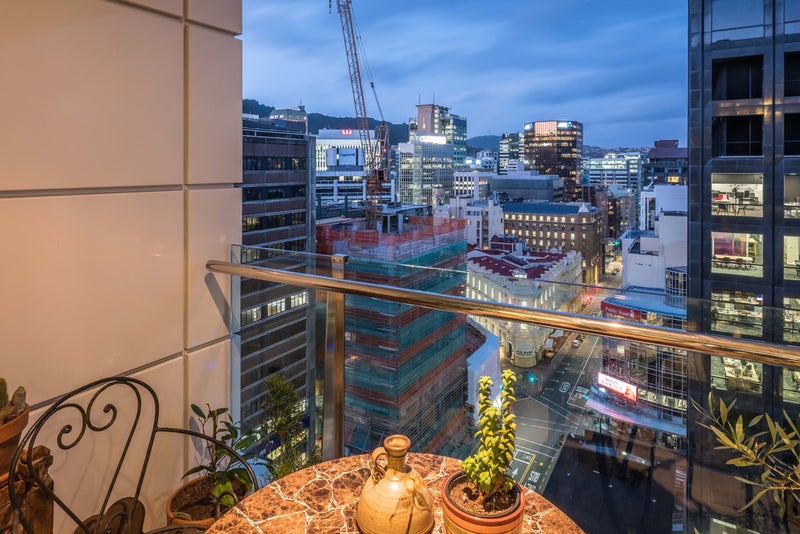 15A/9 Chews LANE, Wellington Central, Wellington - Carousel 2