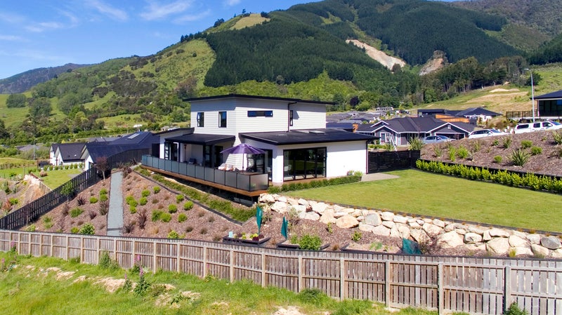 34 Quail Rise, Stoke, Nelson - Carousel 24