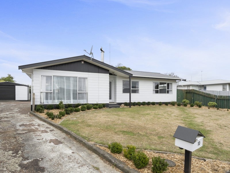 10 Turakina Street, Westbrook, Palmerston North - Carousel 1