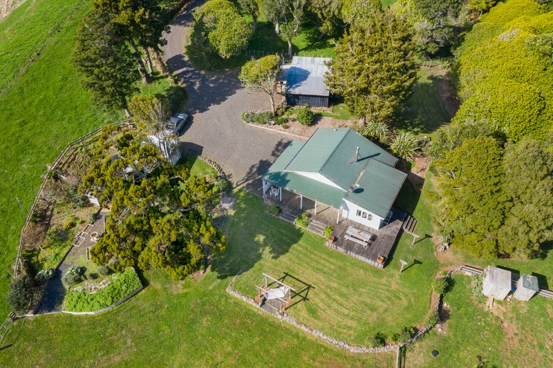 79A Newton Road, Te Mata - Carousel 21