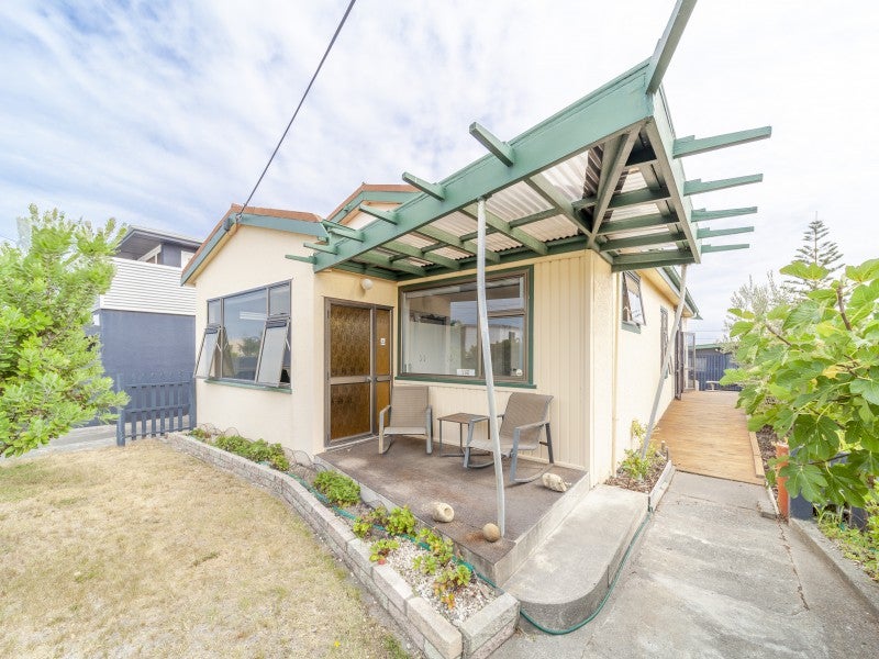 106 Charles Street, Westshore, Napier - Carousel 1