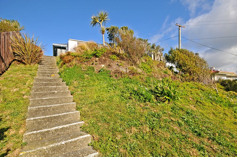 120 Glanmire Road, Newlands, Wellington - Carousel 25
