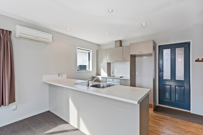 1/6 Wainoni Road, Wainoni, Christchurch - Carousel 2