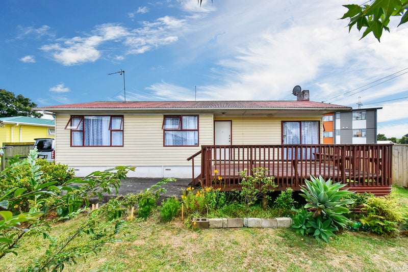 25 Clayton Avenue, Otara, Auckland - Carousel 2
