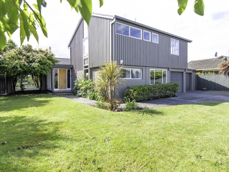 43 Dittmer Drive, Awapuni, Palmerston North - Carousel 1
