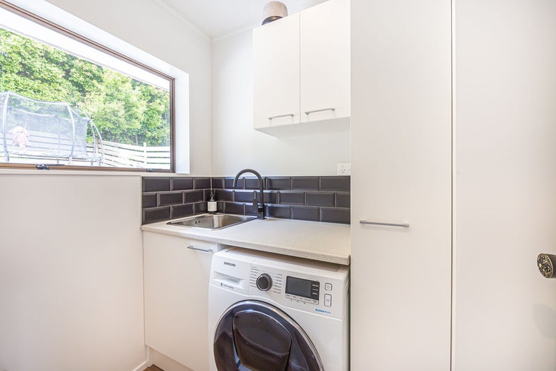 A/48 The Circle, Manly, Whangaparaoa - Carousel 26