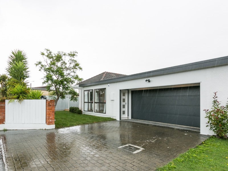 3 Anzac Avenue, Onekawa, Napier - Carousel 17