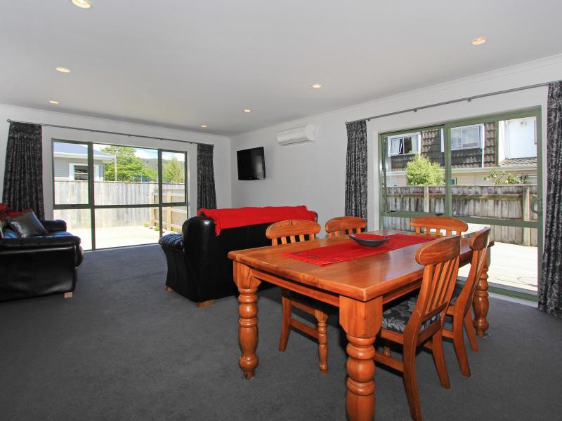 101A Rata Street, Naenae, Lower Hutt - Carousel 2