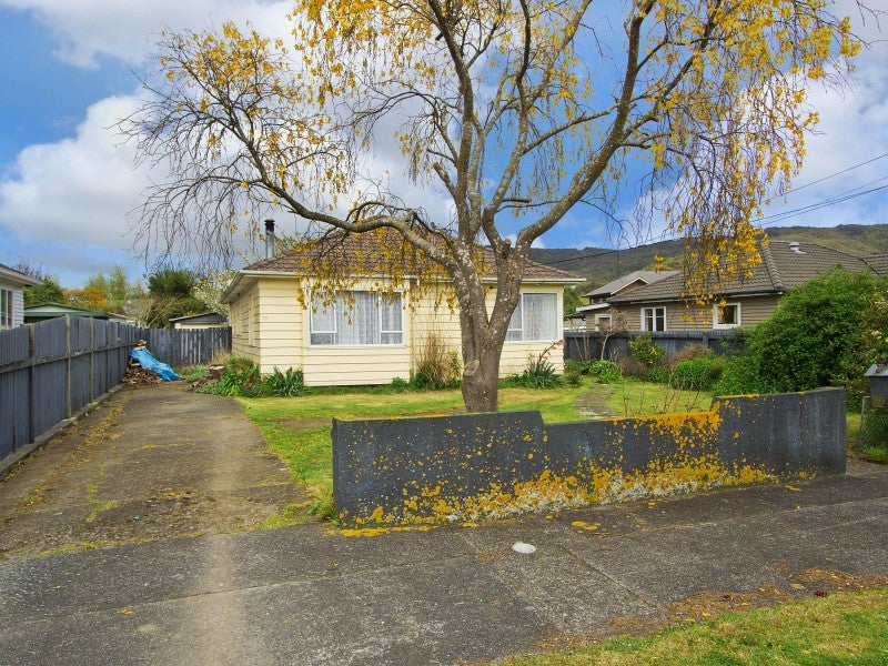 19 Gibbs Crescent, Wainuiomata, Lower Hutt - Carousel 16