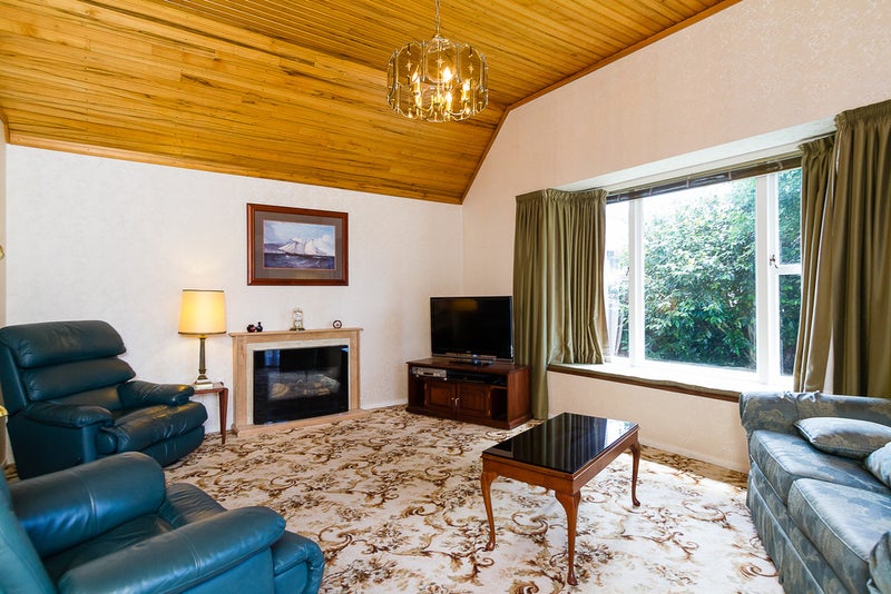 14 De Menech Grove, Avalon, Lower Hutt - Carousel 2