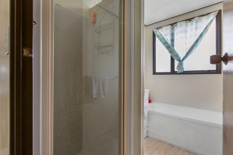 2/3 Barneys Farm Road, Clendon Park, Auckland - Carousel 26