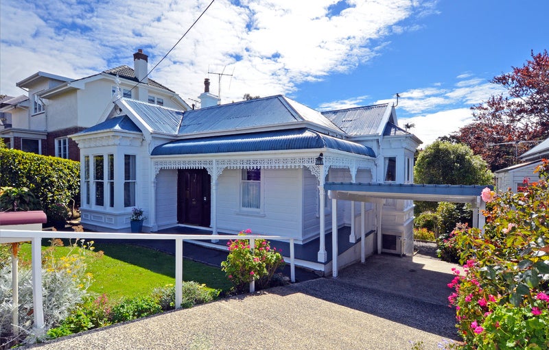 22 Burwood Avenue, Maori Hill, Dunedin - Carousel 1
