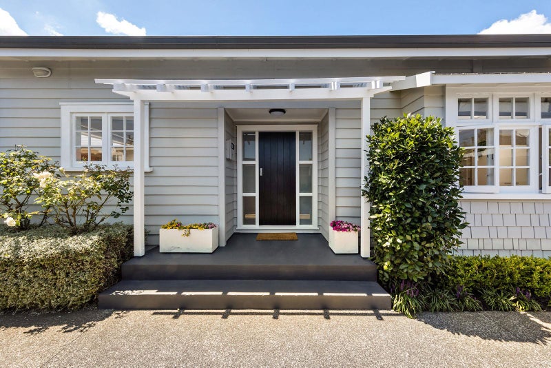 43 Amaru Road, One Tree Hill, Auckland - Carousel 1