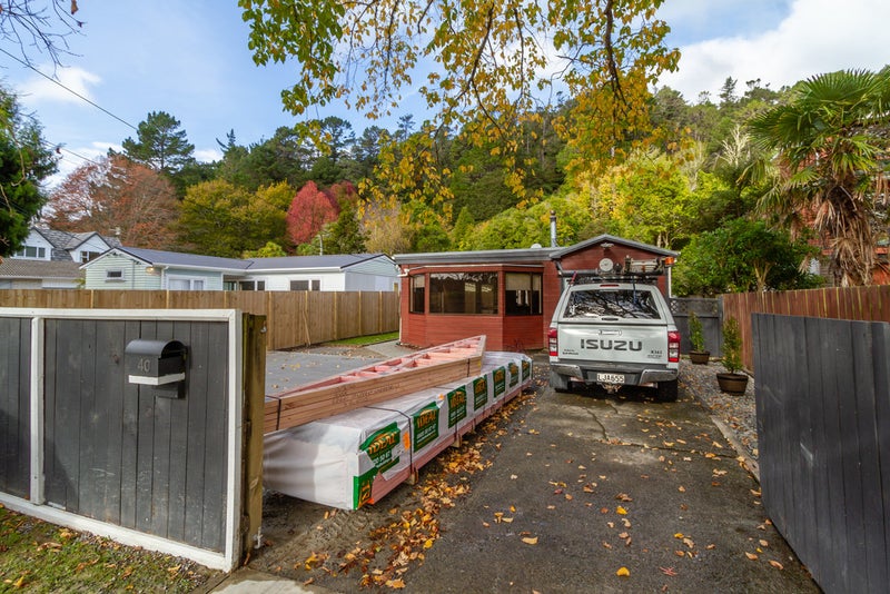 40 Hine Road, Wainuiomata, Lower Hutt - Carousel 20