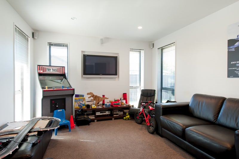 196C Gayhurst Road, Dallington, Christchurch - Carousel 2