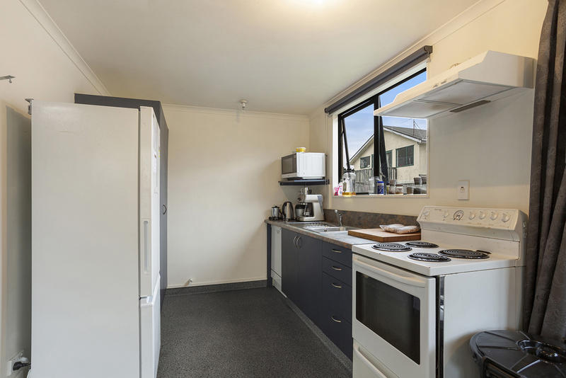 660A Castle Street, North Dunedin, Dunedin - Carousel 2