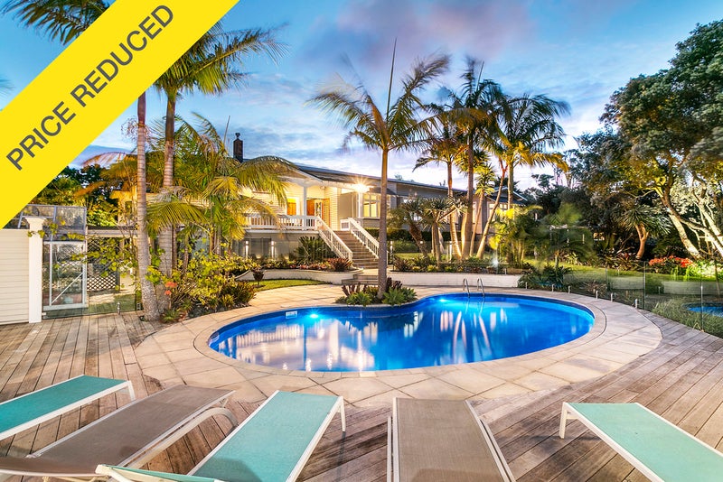 50 Carlton Street, Hillsborough, Auckland - Carousel 1