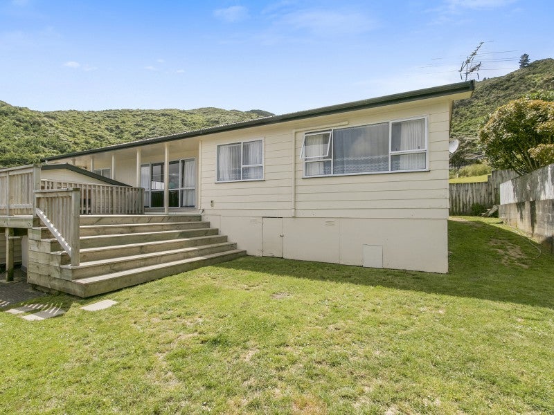 48 Castlerea Street, Wainuiomata, Lower Hutt - Carousel 1