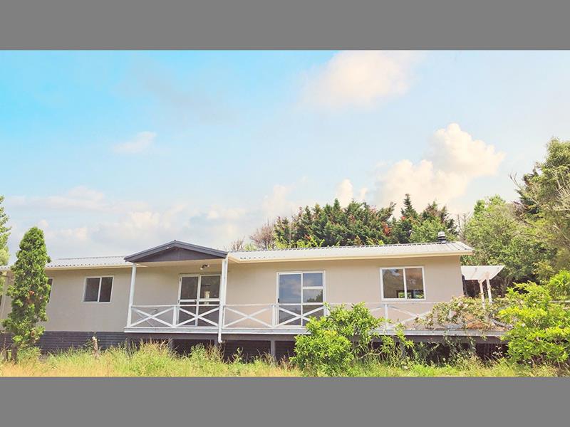 127 Top Road, Albany - Carousel 1