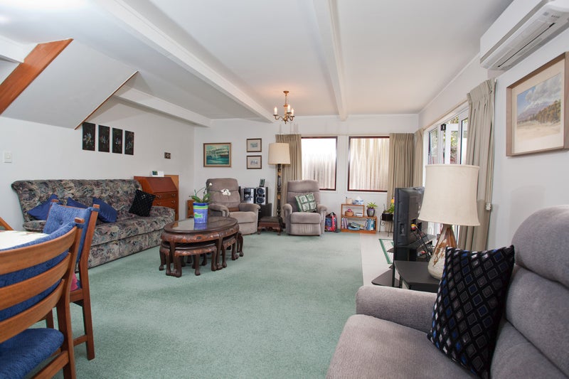 1/16 Vagus Place, Royal Oak, Auckland - Carousel 2