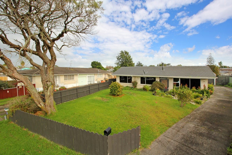18 Suwyn Place, Weymouth, Auckland - Carousel 11