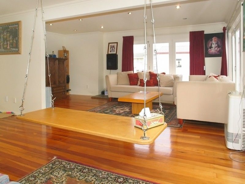 9 Owhiti Street, Titahi Bay, Porirua - Carousel 2