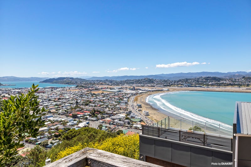 10 Pari Tai Way, Houghton Bay, Wellington - Carousel 1