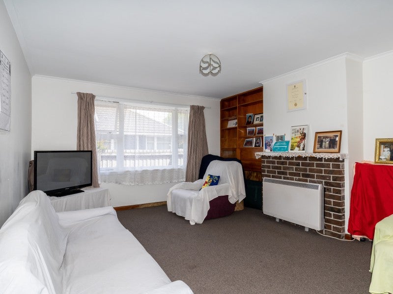 12 Mathers Road, Hoon Hay, Christchurch - Carousel 2